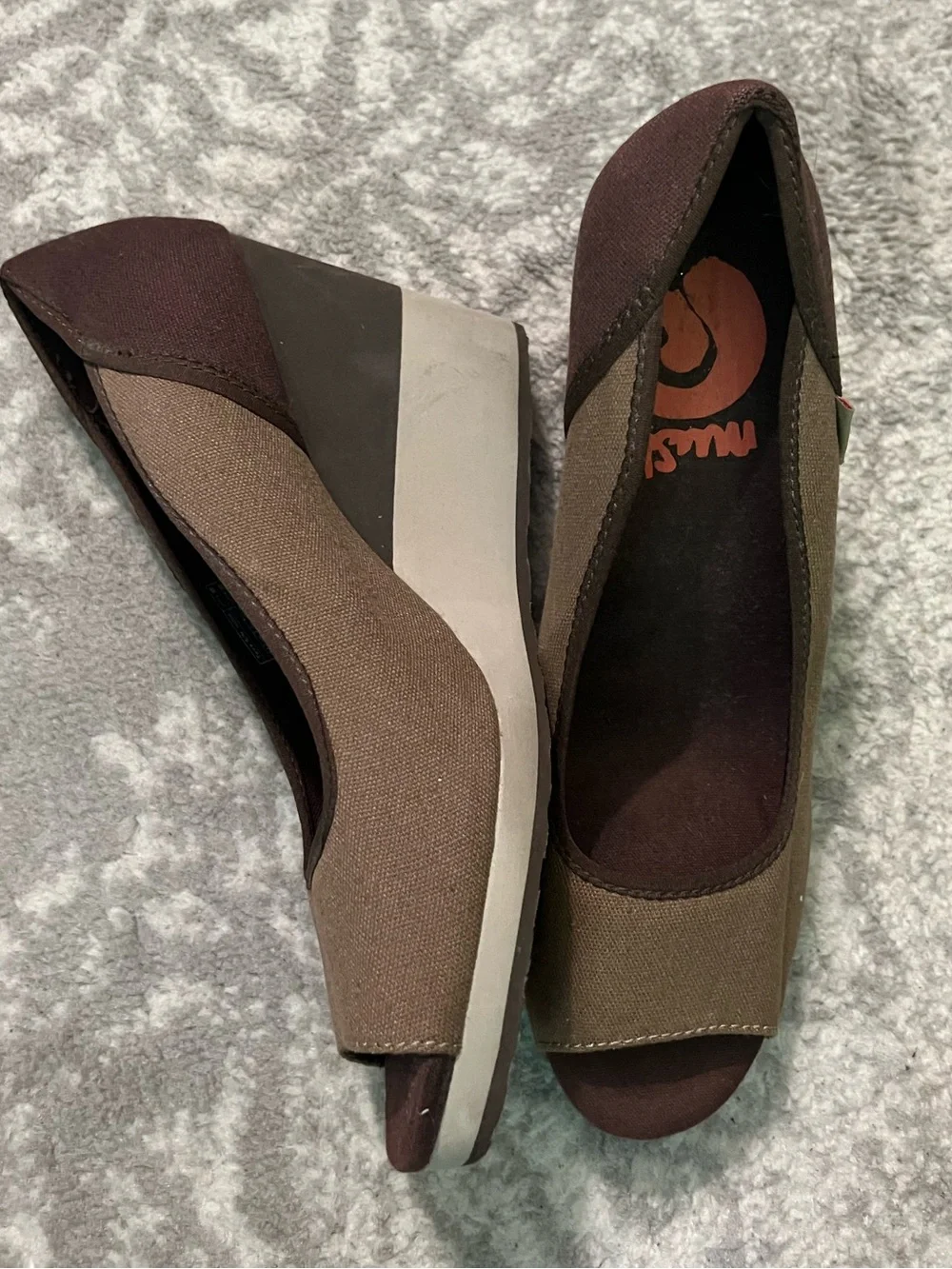 Teva Mush Promenade Open Toe Wedges Two Tone Brown 9.5